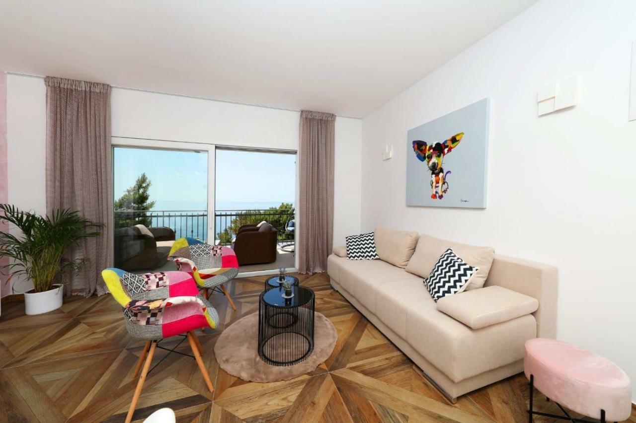 Redstone Luxury Apartments Sveta Nedelja  Luaran gambar