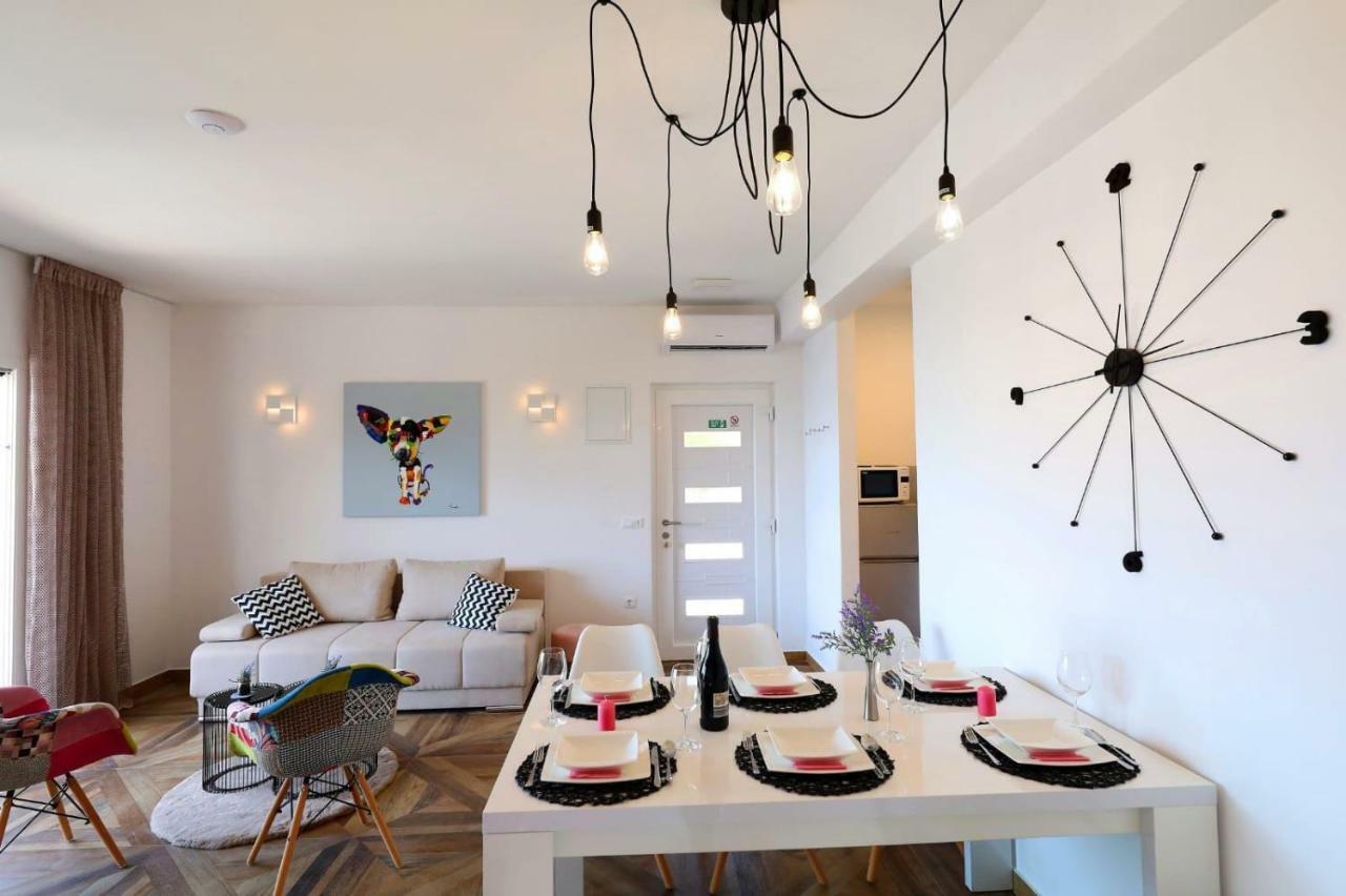 Redstone Luxury Apartments Sveta Nedelja  Luaran gambar