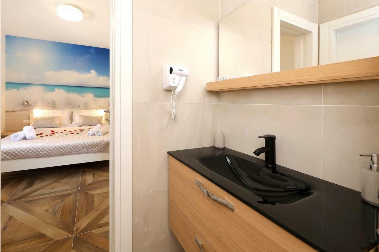 Redstone Luxury Apartments Sveta Nedelja  Luaran gambar